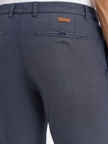 Coupe slim Pantalon chino ' ' bugatti en bleu