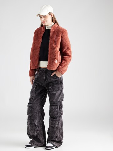 Volcom Sweatjacke 'WUZER FUZZAR' in Braun