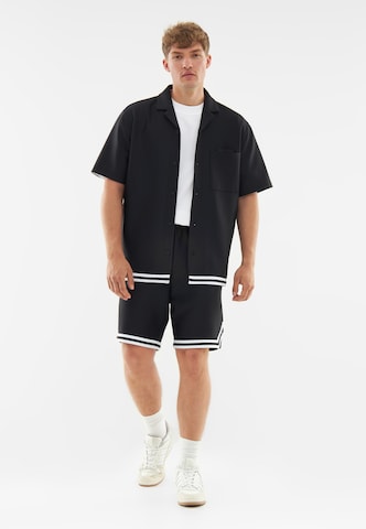 Regular Pantaloni 'Parker' de la Johnny Urban pe negru