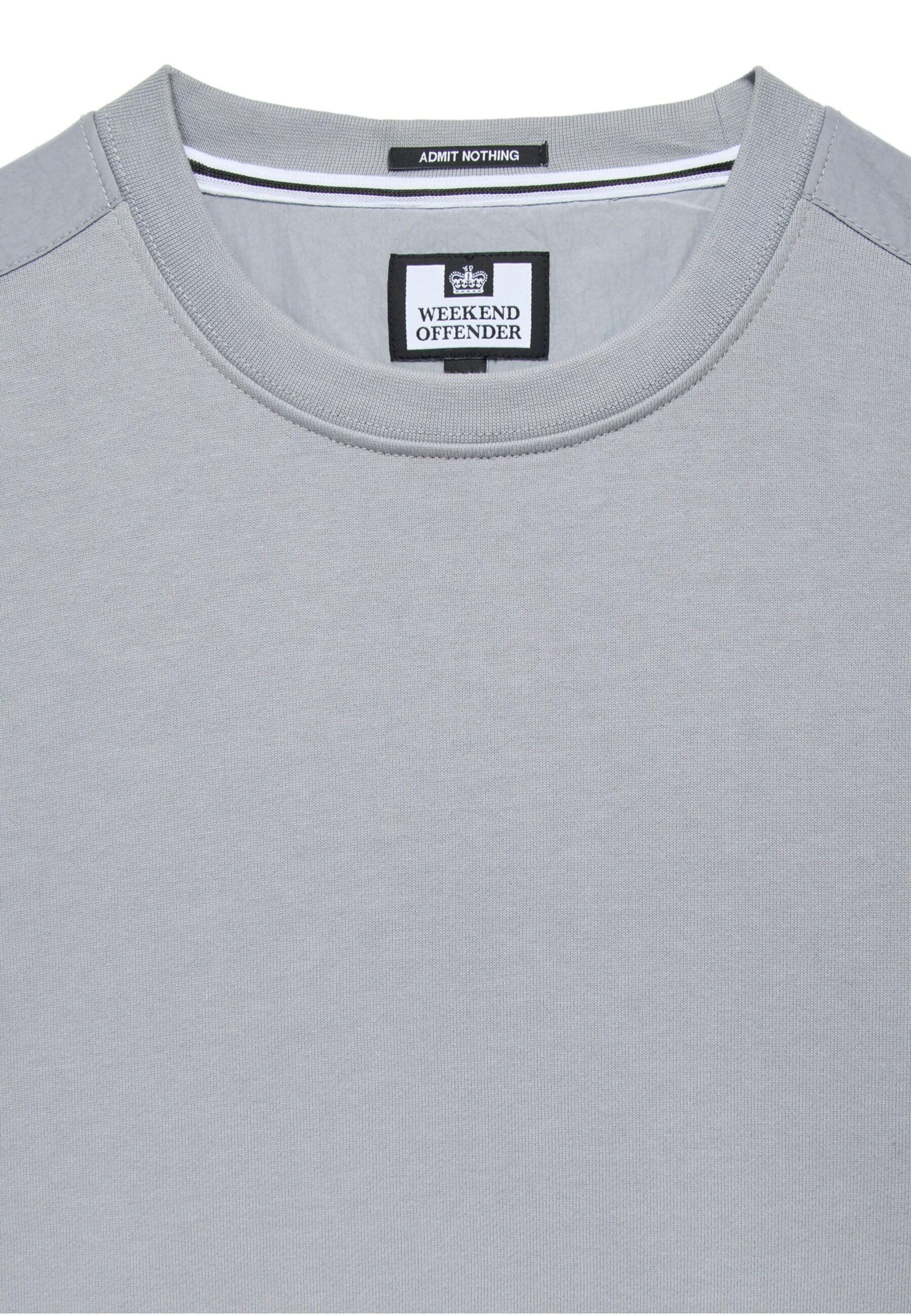 Weekend Offender Sweatshirt 'F Bomb' in Grau