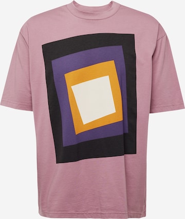 Levi's Skateboarding Shirt in Purple: front