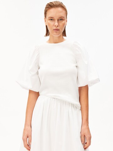 ARMEDANGELS Shirt in Wit: voorkant