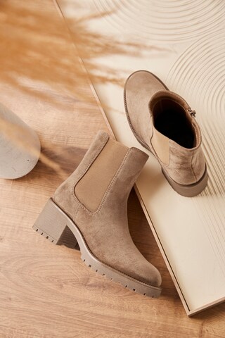 Aniston Ankle Boots in Beige