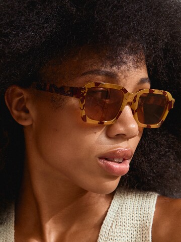 Lunettes de soleil 'ANNALISE' Pilgrim en marron