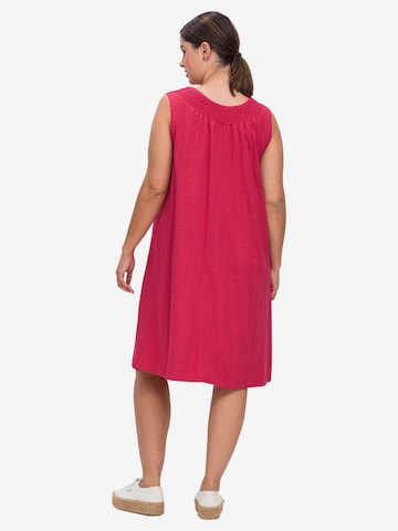 SHEEGO - Vestido em rosa