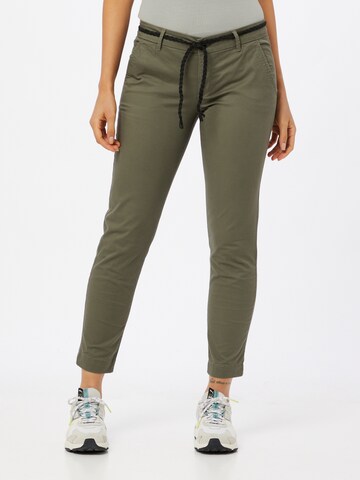 Regular Pantalon chino 'Evelyn' ONLY en vert : devant