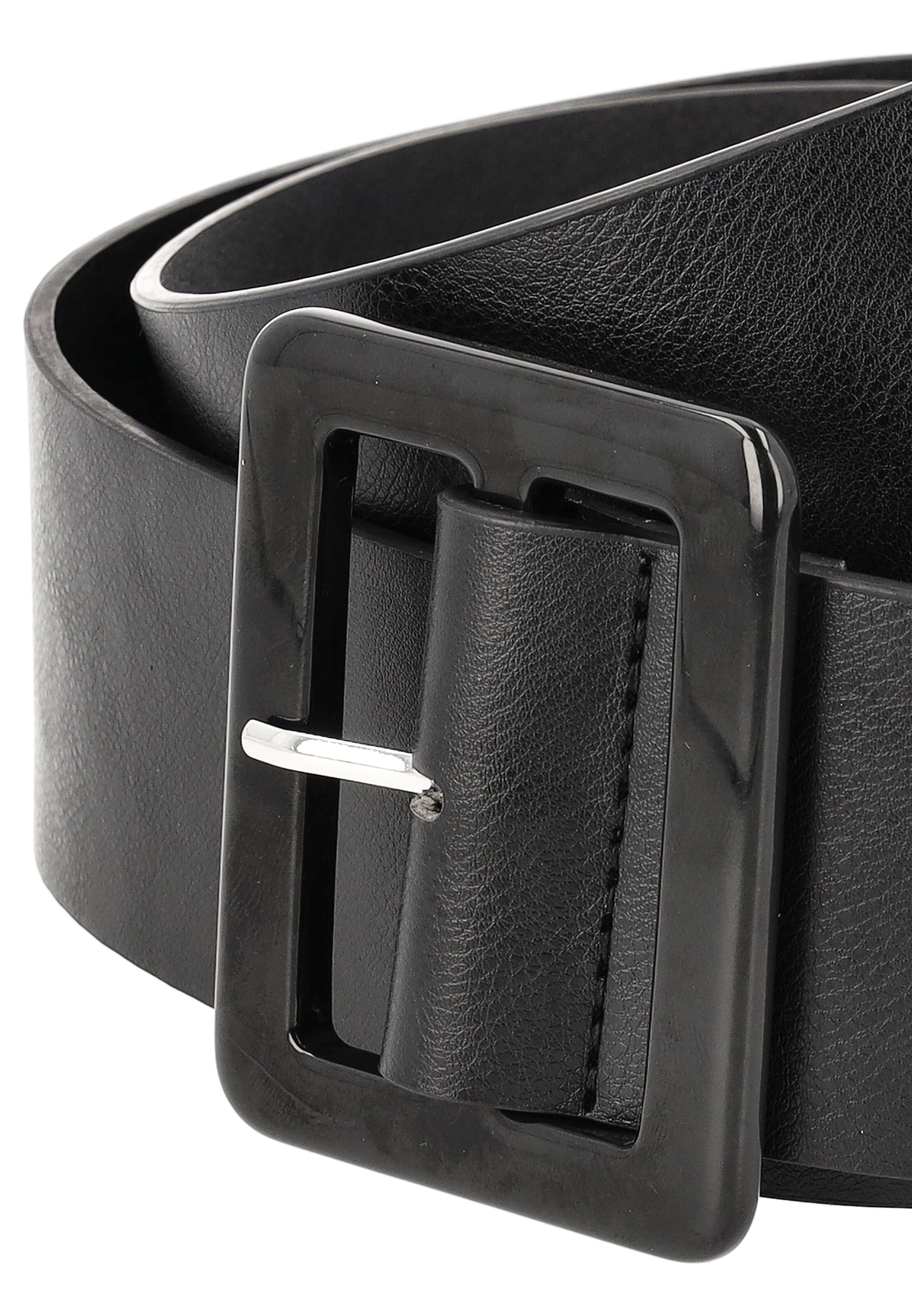 Usha Колан в черно