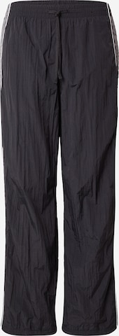 HOLLISTER Lużny krój Spodnie w kolorze czarny: przód