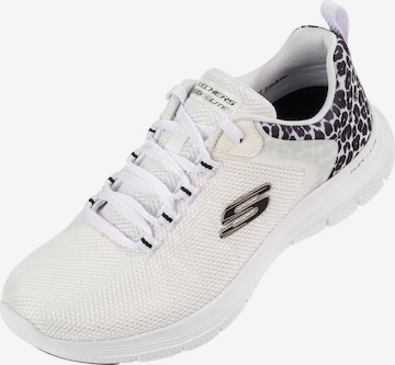 SKECHERS Sneakers in White: front