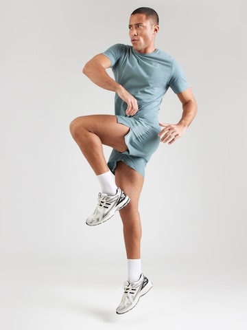 UNDER ARMOUR Λειτουργικό μπλουζάκι σε μπλε