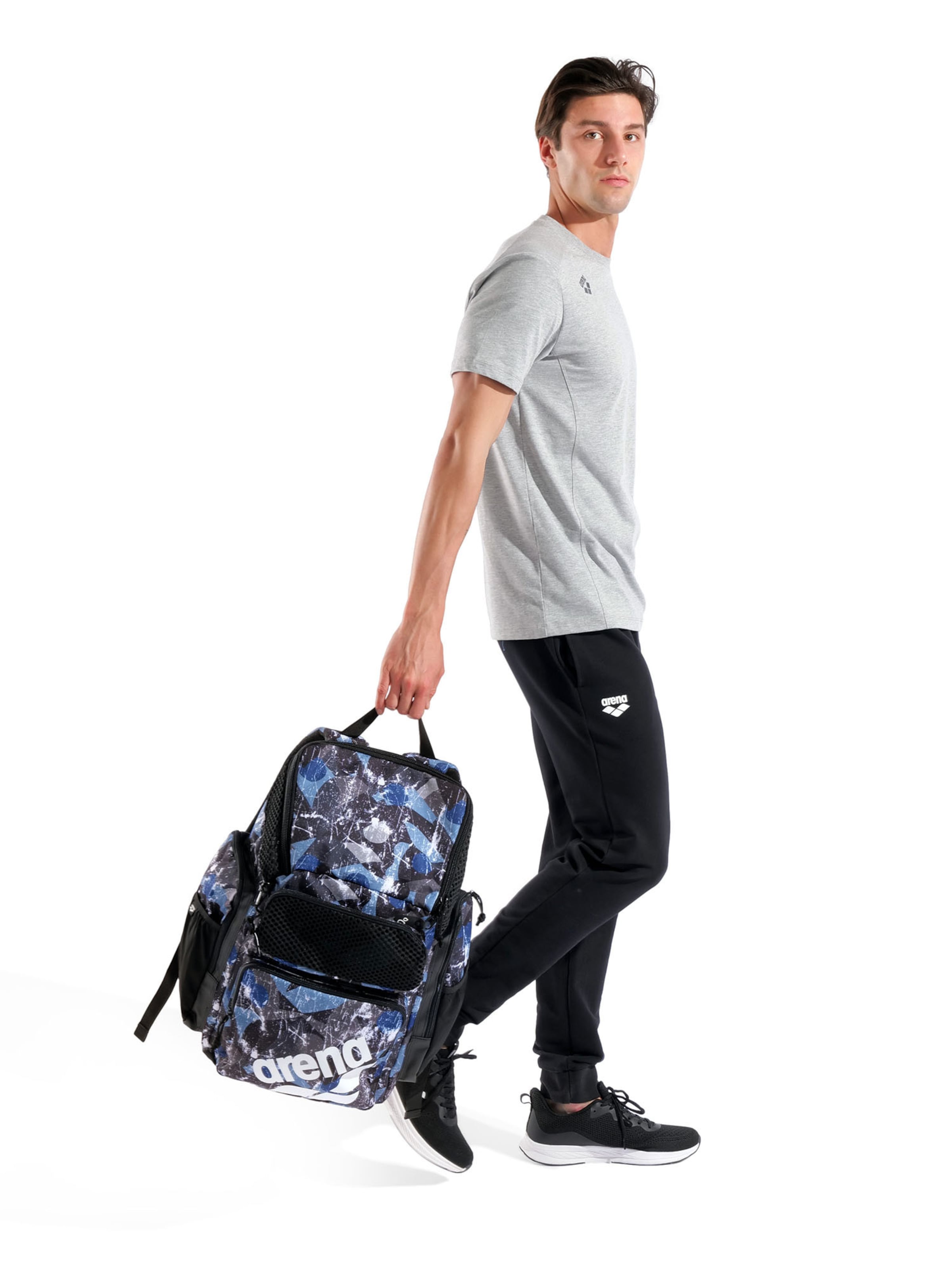 ARENA Спортивный рюкзак 'ONE GO BACKPACK 45L AO' в Черный