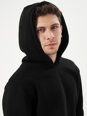 LOUIS LECLER Sweatshirt 'Hiro' in Zwart