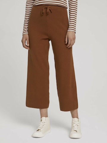 TOM TAILOR DENIM Loose fit Pants in Brown: front