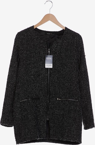 modström Mantel M in Grau: Vorderseite