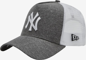 NEW ERA Cap 'New Era Jersey Ess 9FORTY New York Yankees' in Grey: front