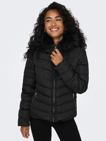 Veste d’hiver ONLY en noir : devant