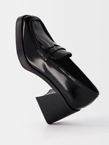 Bershka Slipper i sort