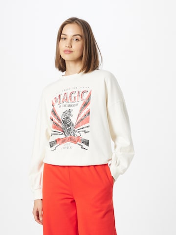 ONLY Sweatshirt 'Lucinda' in Beige: front