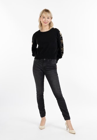 MYMO Sweater in Black