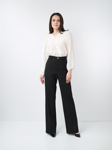 W. Wegener Wide leg Traditional Pants 'Martha 7344' in Black