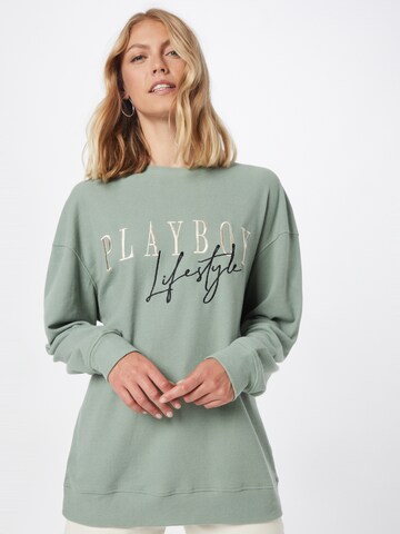 Sweat-shirt 'Playboy' Missguided en vert : devant