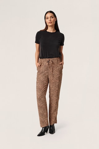 SOAKED IN LUXURY Loose fit Trousers 'Shirley' in Beige