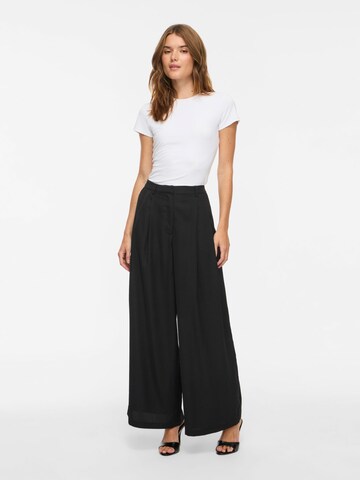 VILA - Pierna ancha Pantalón plisado 'VILee' en negro