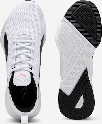 PUMA - Sapatilha de corrida 'Flyer Runner' em branco