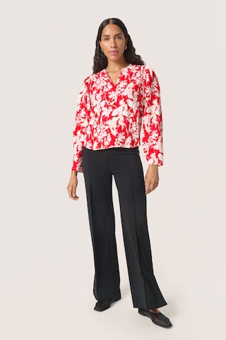 SOAKED IN LUXURY Blouse 'Oline' in Red