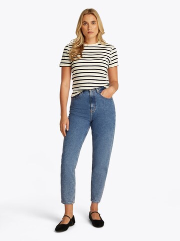 Tommy Jeans Конический (Tapered) Джинсы в Синий