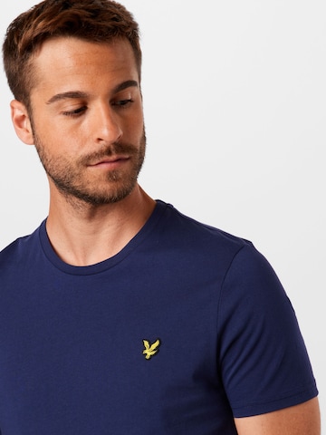 Lyle & Scott Футболка в Синий