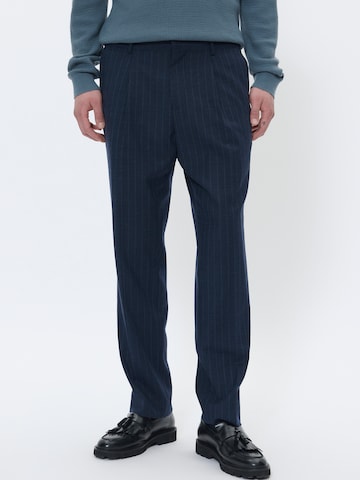 Matinique Regular Pleat-front trousers 'MAWeller' in Blue: front