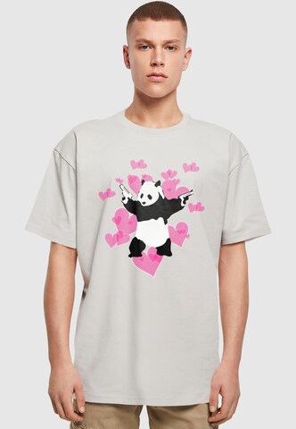 Merchcode Shirt 'Brandalised - Panda Guns With Hearts' in Grijs: voorkant