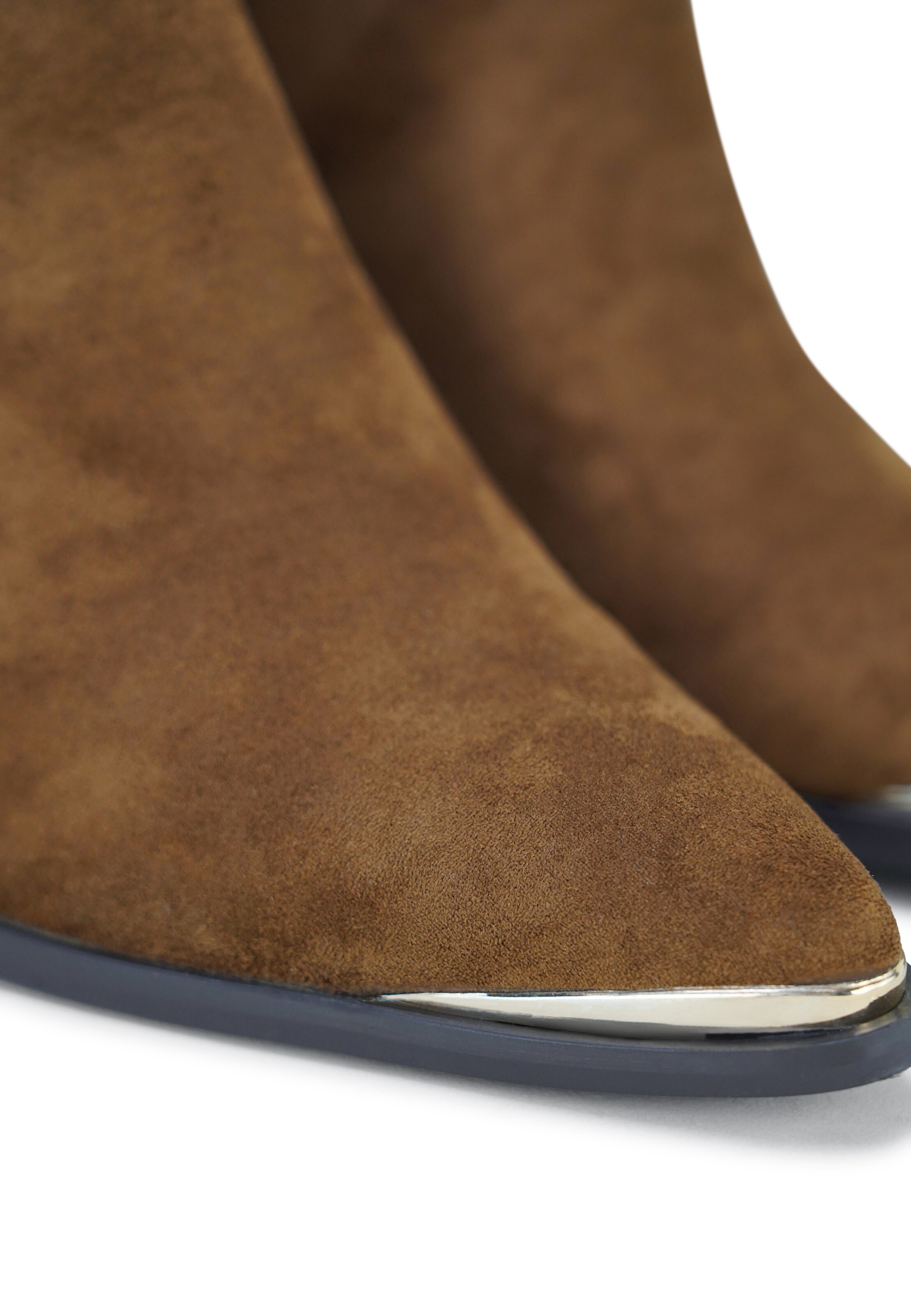 Findlay Ankle Boots in Brown