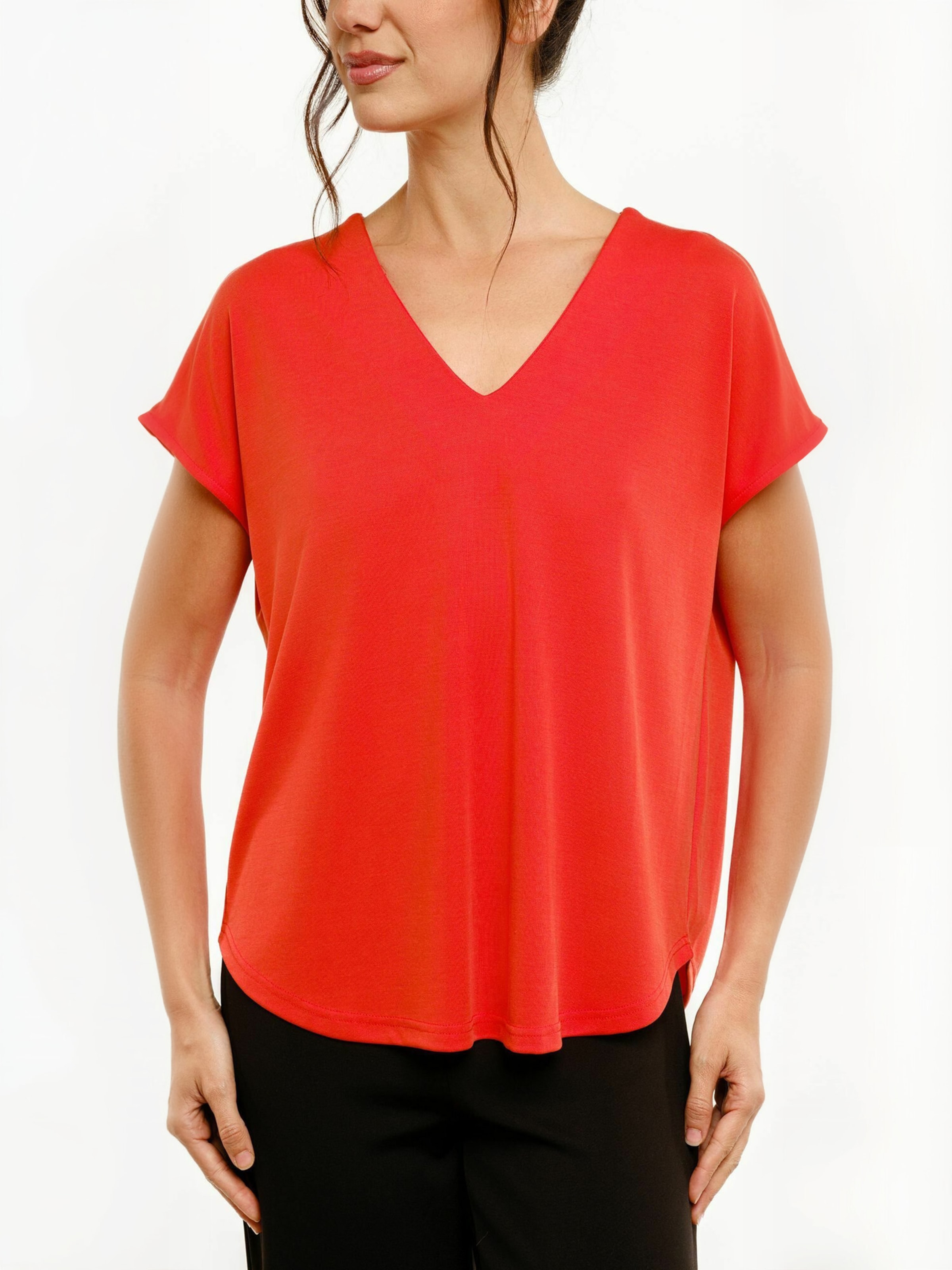 Maglietta 'NUNI' di Liberte Essentiel in rosso