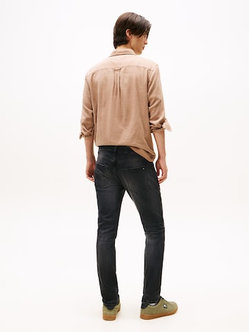 Coupe slim Jean 'SCANTON' Tommy Jeans en noir