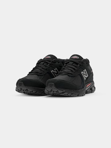 new balance Ниски маратонки '2002' в черно