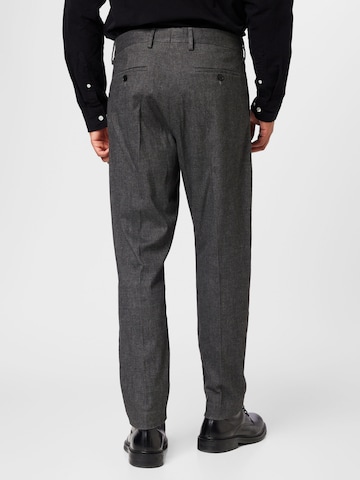 NN07 - regular Pantalón plisado 'Bill' en negro