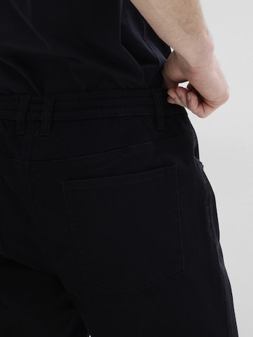 Regular Pantalon bonprix en noir