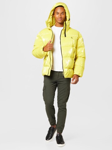 Veste mi-saison Calvin Klein Jeans en jaune