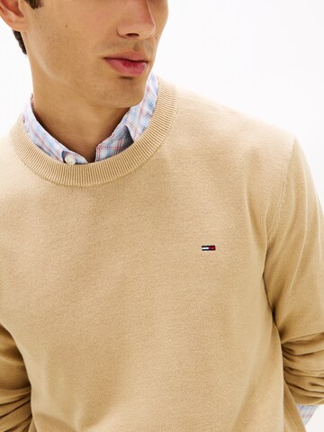Pulover 'ESS' de la Tommy Jeans pe bej