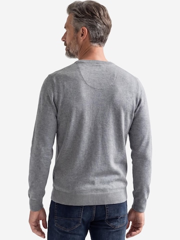 redmond Sweater 'Basic' in Grey