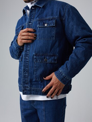 ABOUT YOU x Benny Cristo Between-Season Jacket 'Colin' in Blue