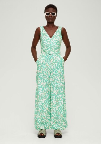 s.Oliver Jumpsuit in Grün: Vorderseite