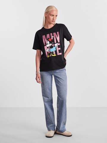 Tricou 'MINNIE' de la PIECES pe negru
