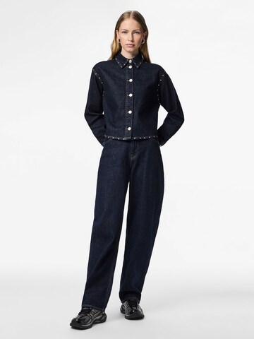 Camicia da donna 'PCKarla' di PIECES in blu