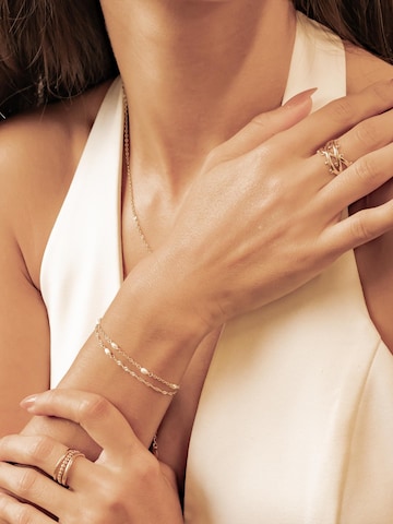 Hey Happiness Armband 'Freshwater Pearl Bracelets' in Goud: voorkant