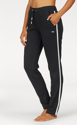 BENCH Regular Pants in Black