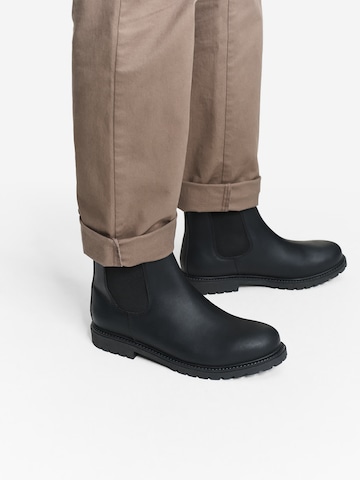 AIGLE Chelsea boty 'Eperon' – černá