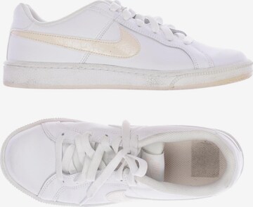 NIKE Sneakers & Trainers in 38 in White: front